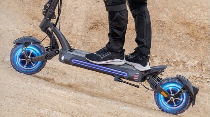 Ausom SR1 avis : double moteur 52V et autonomie jusqu’à 95 km